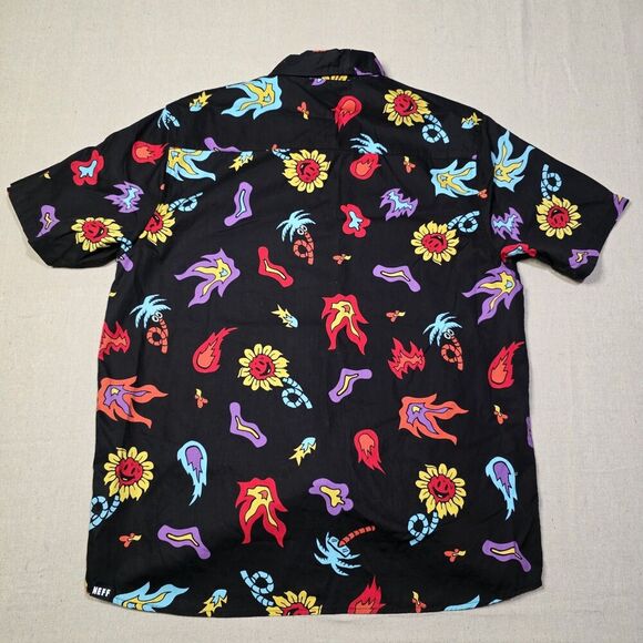 Neff Mens Size Large Fireballs And Daisys All Over Print Button Down Shirt Black - Picture 2 of 6